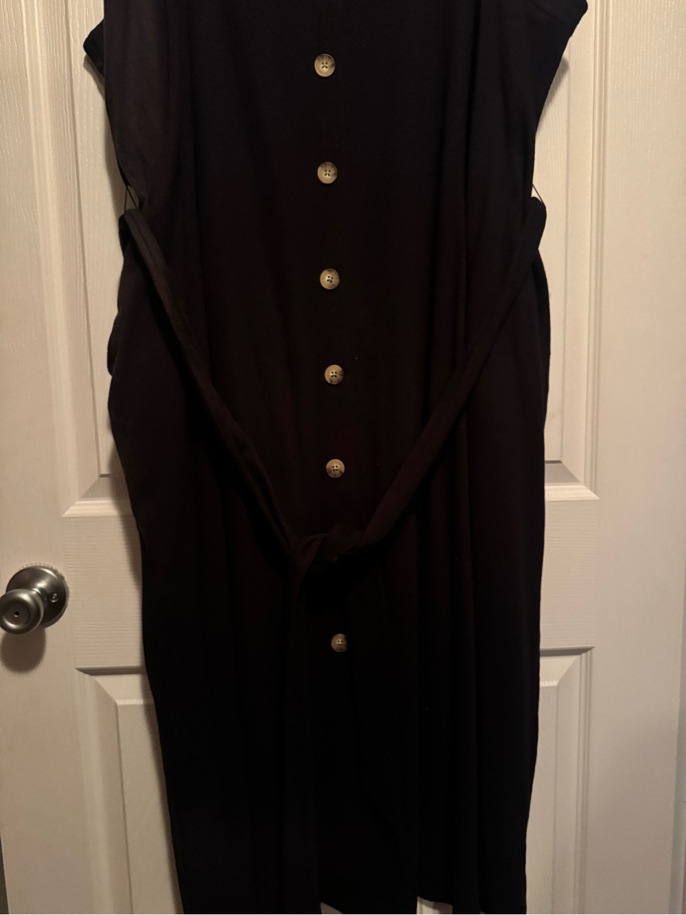 Ava & Viv Sz 3X Black Faux Button-Front Midi Dress with Tie Waist & Square Neck - Picture 6 of 12